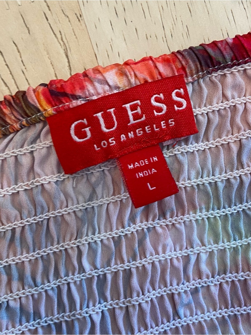 Guess Multi Colour Floral Smocked Halter Crop Tank Top Women’s Large - Picture 7 of 7